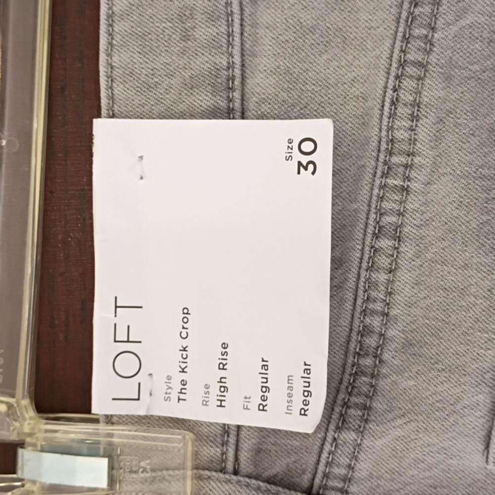 Gray Women's Loft Kick Crop Jeans, New With Tag - Picture 7 of 10